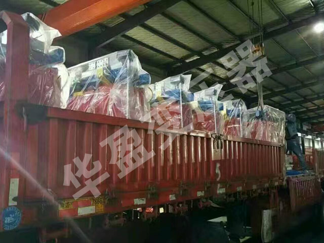 酒泉干式变压器发货现场